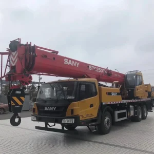 SANY STC250T4 25-ton 4-section